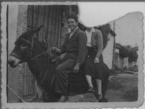 B_retratos_Jesus y Rufina 1955