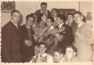 B_juergas_Luis Gilsanz cantando