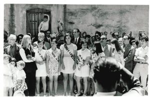 B_sancristobal_San Cristobal 1969_Riena y Damas de Honor